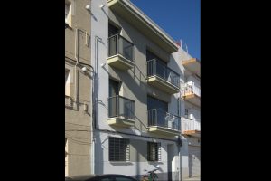 Vivienda-Plurifamiliar-Subur-Sant-Pere-Ribes-Barcelona-01